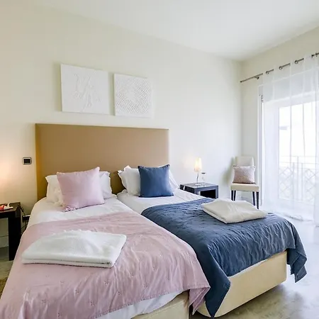 T2 With Unique Location Beachfront Apartment *